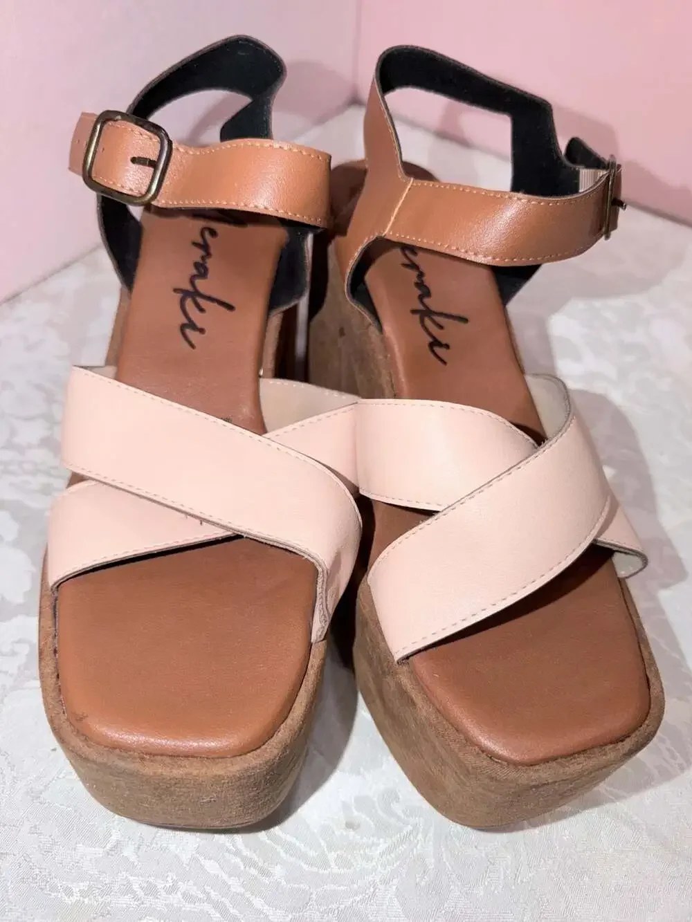 Meraki Platform Block Heel Sandals with Crisscross Straps Size 40
